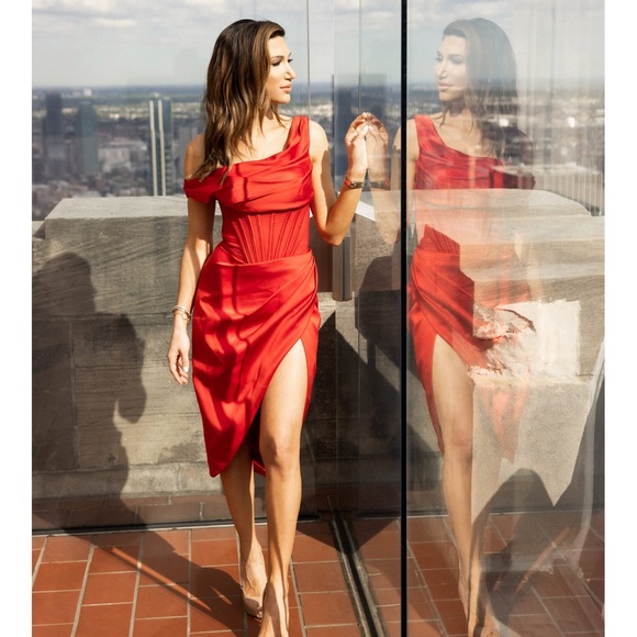 House of CB red dress - Picture 5 of 5